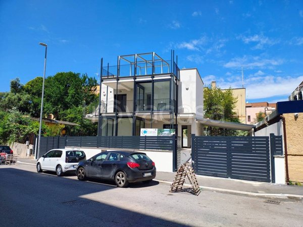appartamento in vendita a Roma in zona Ponte Mammolo