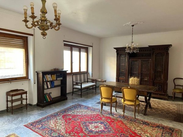 appartamento in vendita a Roma in zona Tor di Quinto
