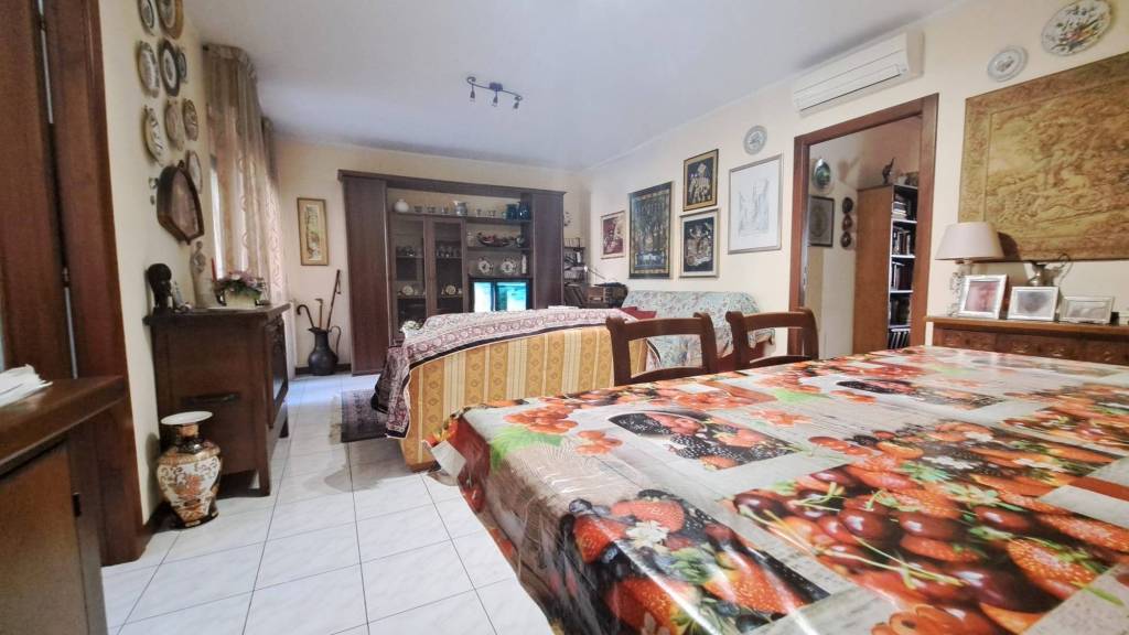appartamento in vendita a Roma in zona San Basilio