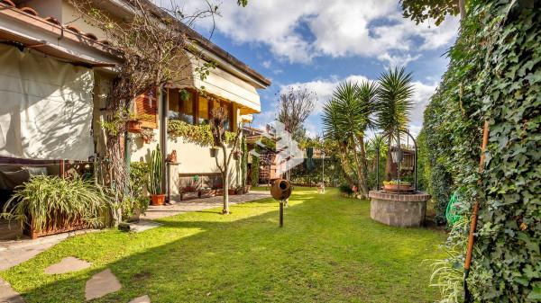 casa indipendente in vendita a Roma in zona Infernetto