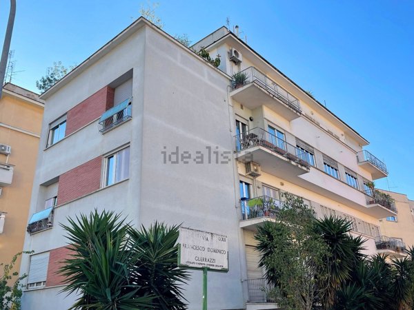 appartamento in vendita a Roma in zona Gianicolense