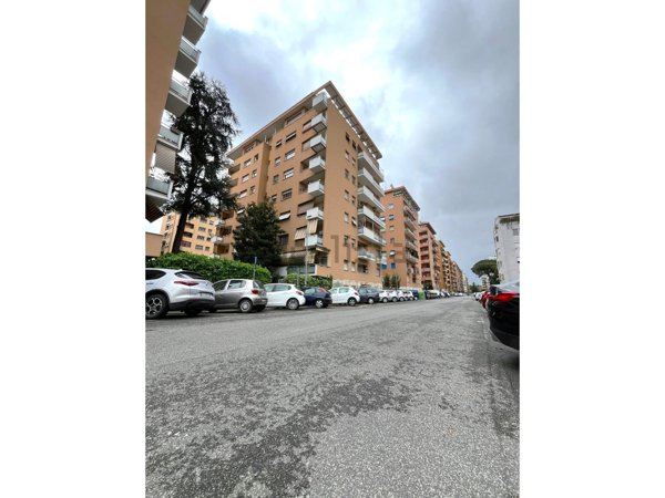 appartamento in vendita a Roma in zona Monte Sacro/Talenti