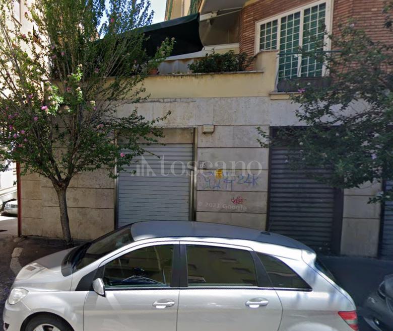 casa indipendente in vendita a Roma in zona Appio Latino