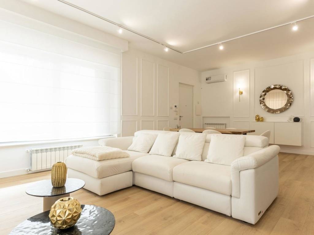casa indipendente in vendita a Roma