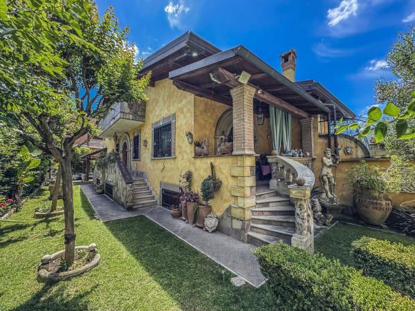 casa indipendente in vendita a Roma in zona Infernetto
