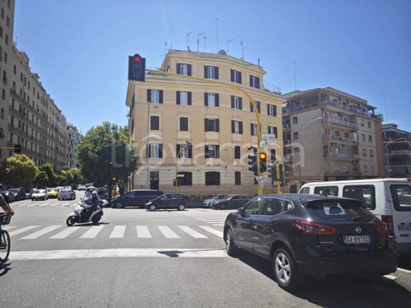 quadrivano in vendita a Roma in zona Appio Latino