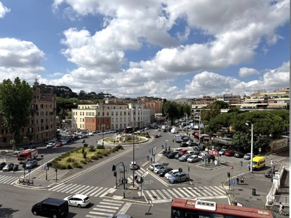 appartamento in vendita a Roma in zona Trionfale