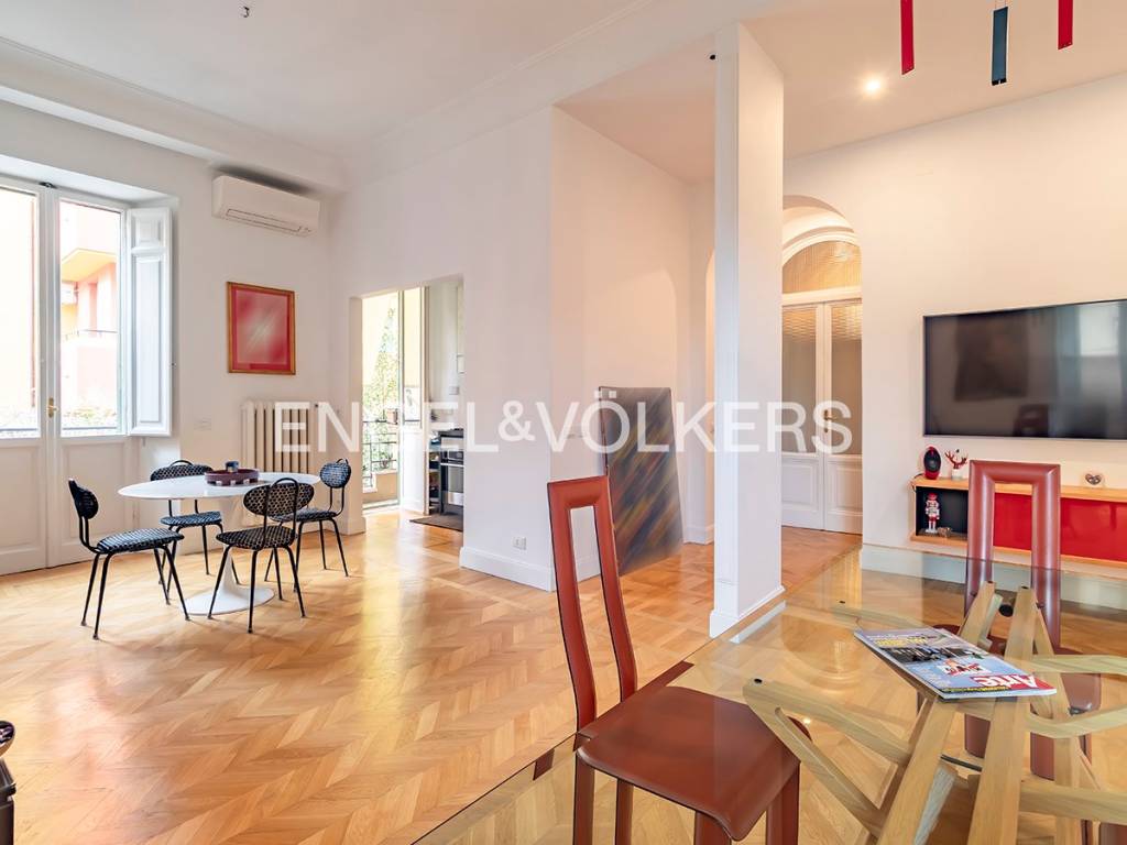 appartamento in vendita a Roma in zona Trastevere