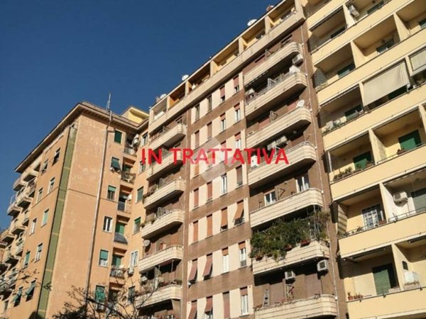 appartamento in vendita a Roma in zona Appio Latino