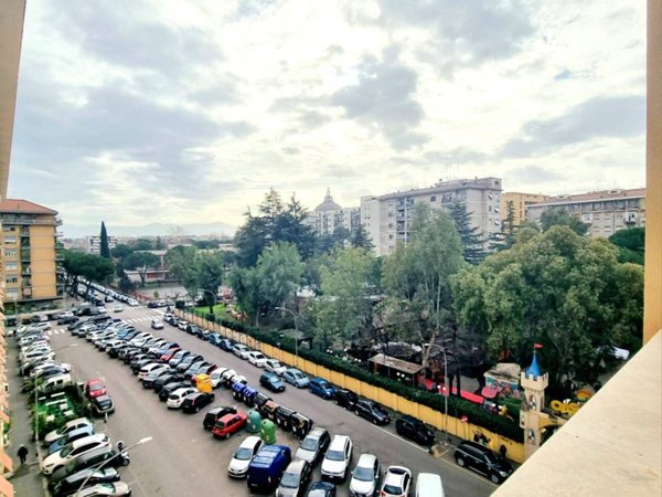appartamento in vendita a Roma in zona Don Bosco