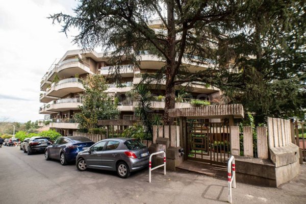ufficio in vendita a Roma in zona Grottarossa