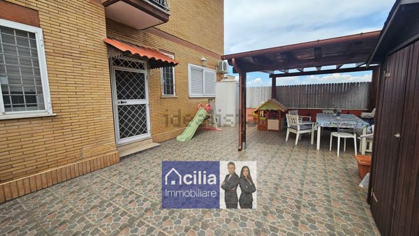 appartamento in vendita a Roma in zona Acilia