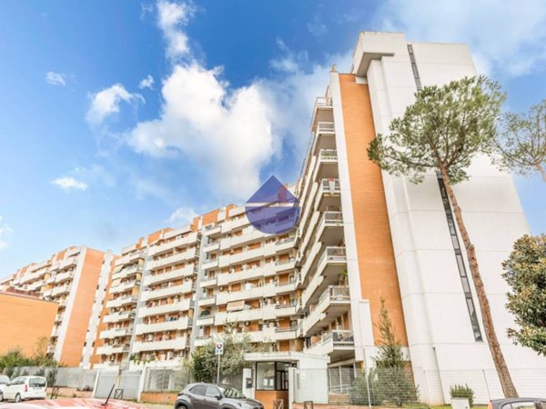 appartamento in vendita a Roma in zona Cinecittà