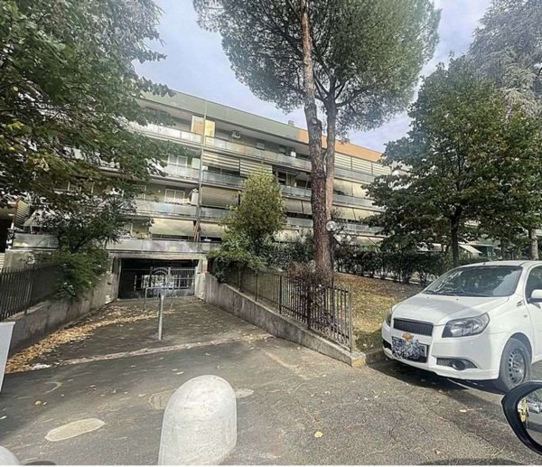 appartamento in vendita a Roma in zona Acilia