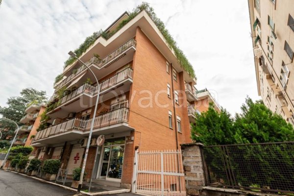 appartamento in vendita a Roma in zona Monte Sacro/Talenti