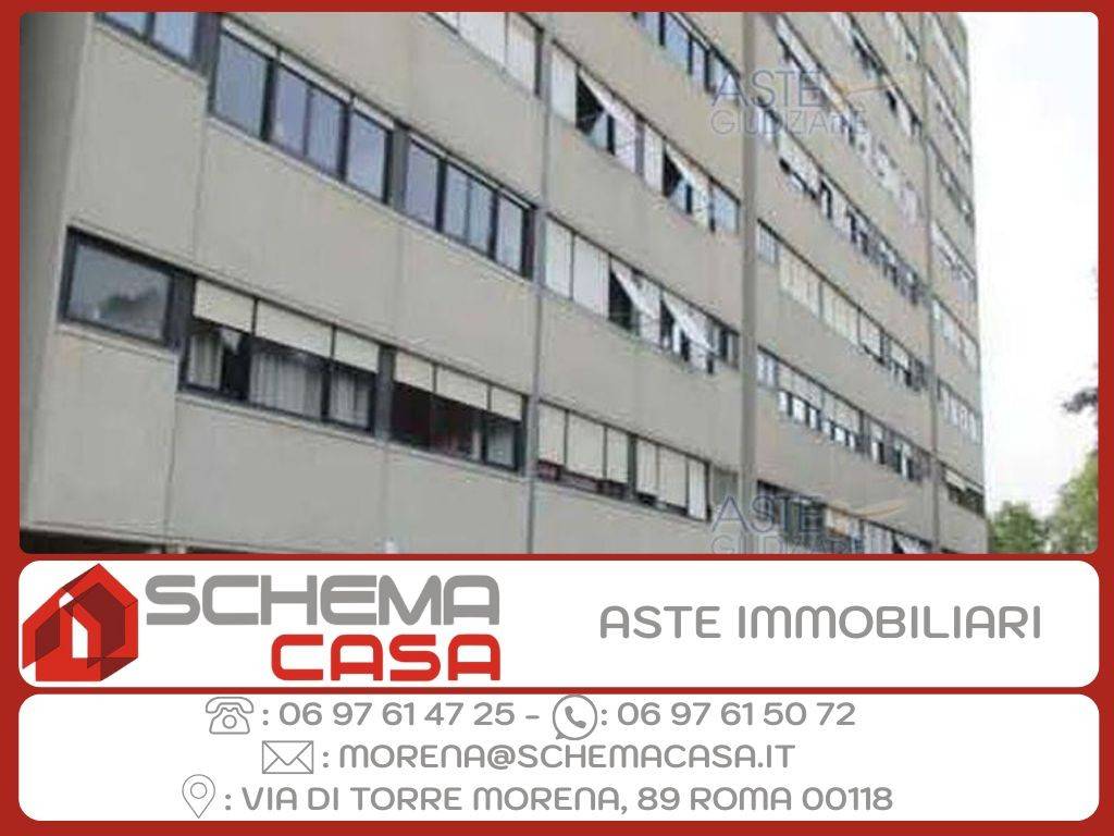 appartamento in vendita a Roma in zona Ostiense