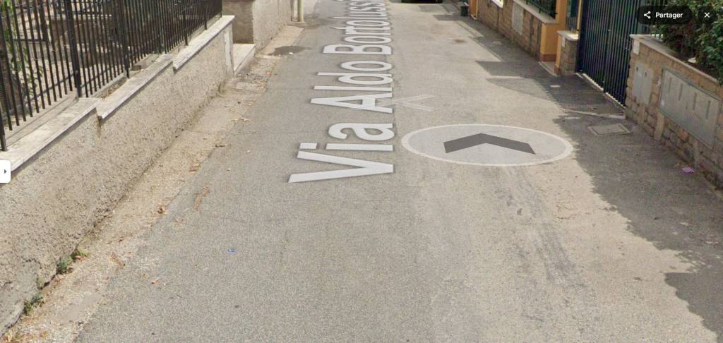 appartamento in vendita a Roma in zona Cesano