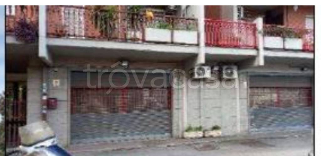 locale commerciale in vendita a Roma in zona Tor Sapienza