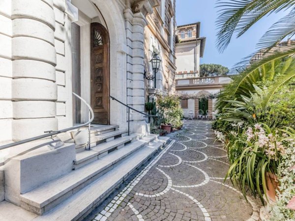 appartamento in vendita a Roma in zona Pinciano