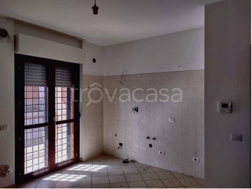 appartamento in vendita a Roma in zona Lunghezza