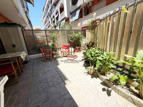 appartamento in vendita a Roma in zona Ostia