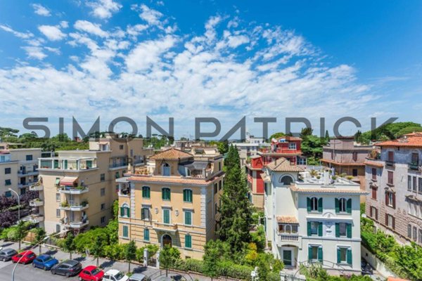 appartamento in vendita a Roma in zona Gianicolense
