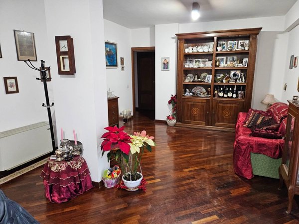 appartamento in vendita a Roma in zona Axa