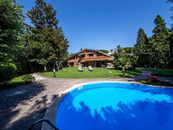 casa indipendente in vendita a Roma in zona Tre Pini - Poggio dei Fiori