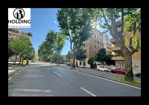 negozio in vendita a Roma in zona Della Vittoria