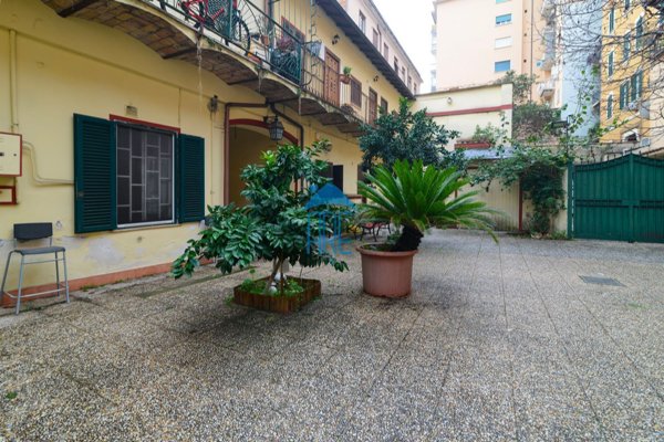 appartamento in vendita a Roma in zona Tuscolano