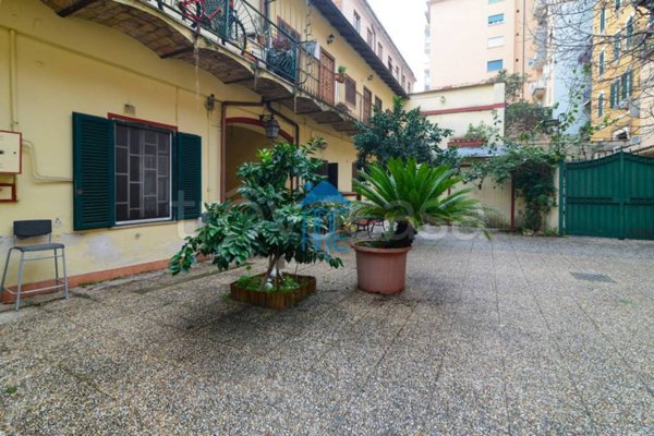 appartamento in vendita a Roma in zona Tuscolano