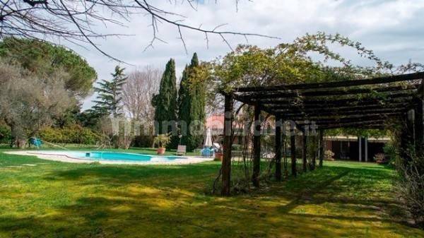 villa in vendita a Roma in zona Olgiata