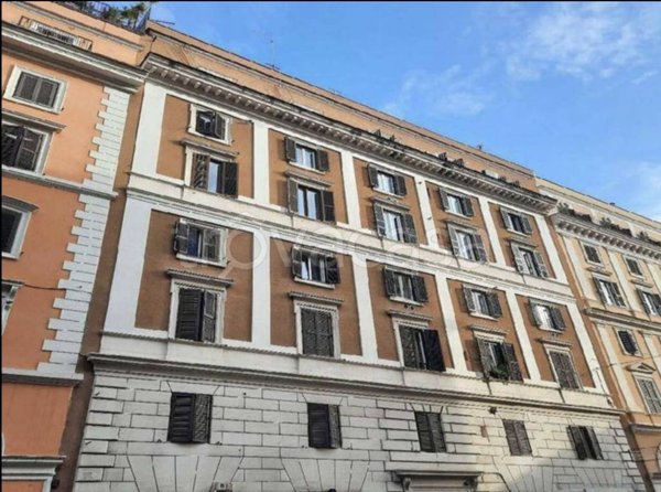 appartamento in vendita a Roma in zona Esquilino