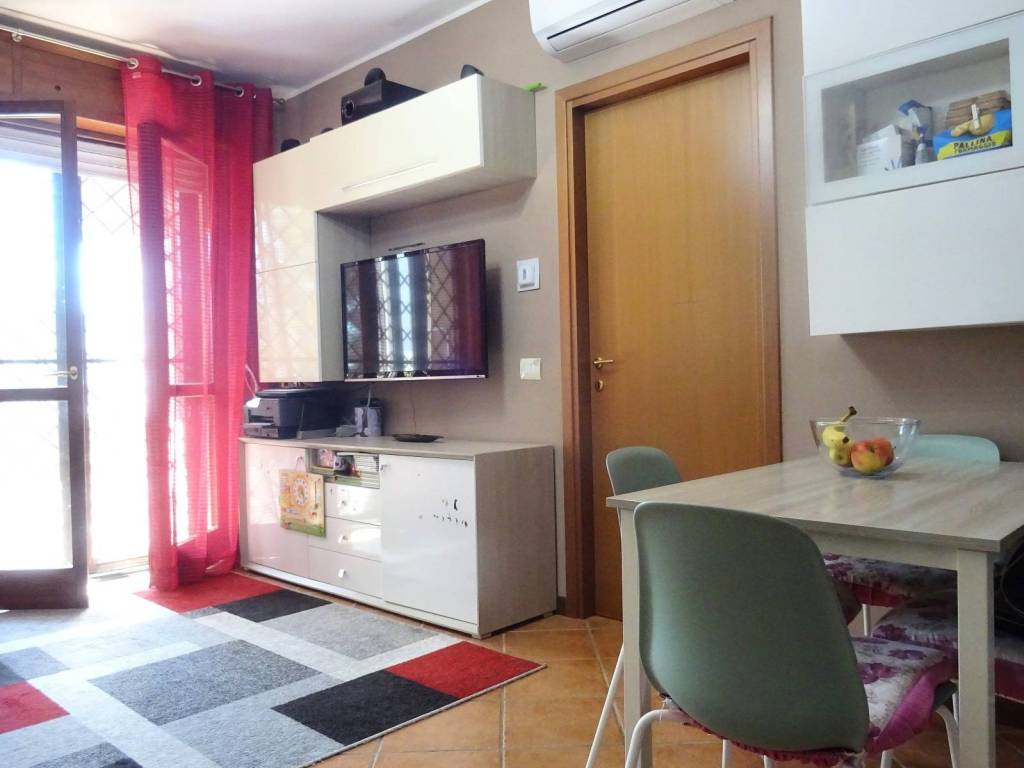 appartamento in vendita a Roma in zona Infernetto