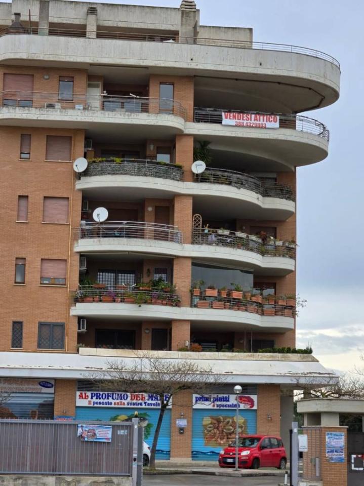 appartamento in vendita a Roma in zona Collatino