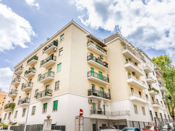 appartamento in vendita a Roma in zona Parioli