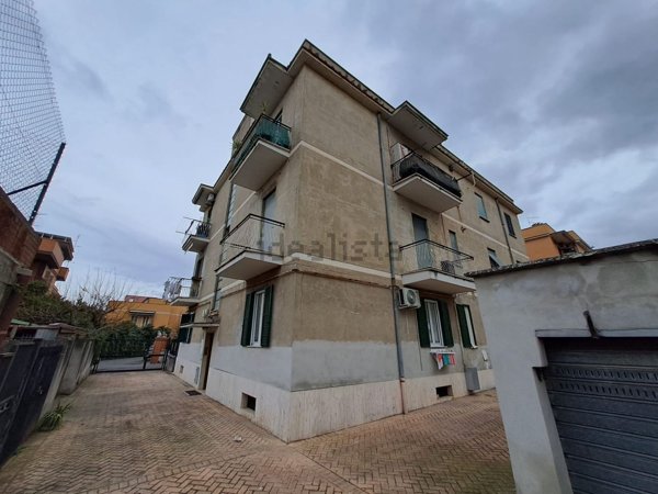 appartamento in vendita a Roma in zona Tor Vergata/Torrenova