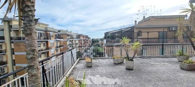 appartamento in vendita a Roma in zona Primavalle