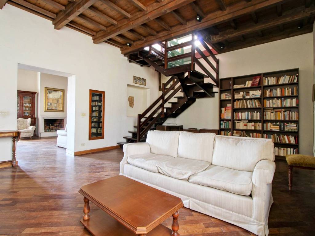 appartamento in vendita a Roma