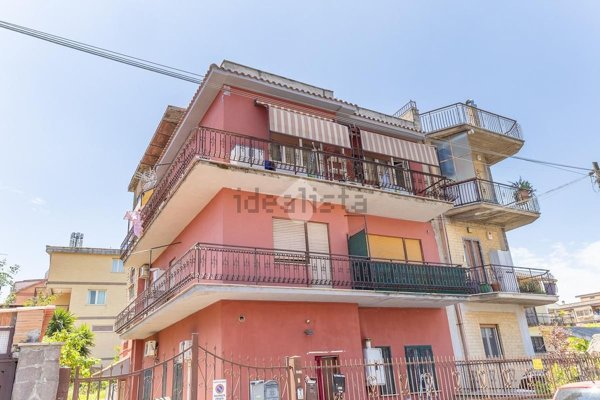 appartamento in vendita a Roma in zona Finocchio
