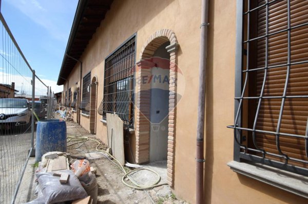 casa indipendente in vendita a Roma in zona Tuscolano