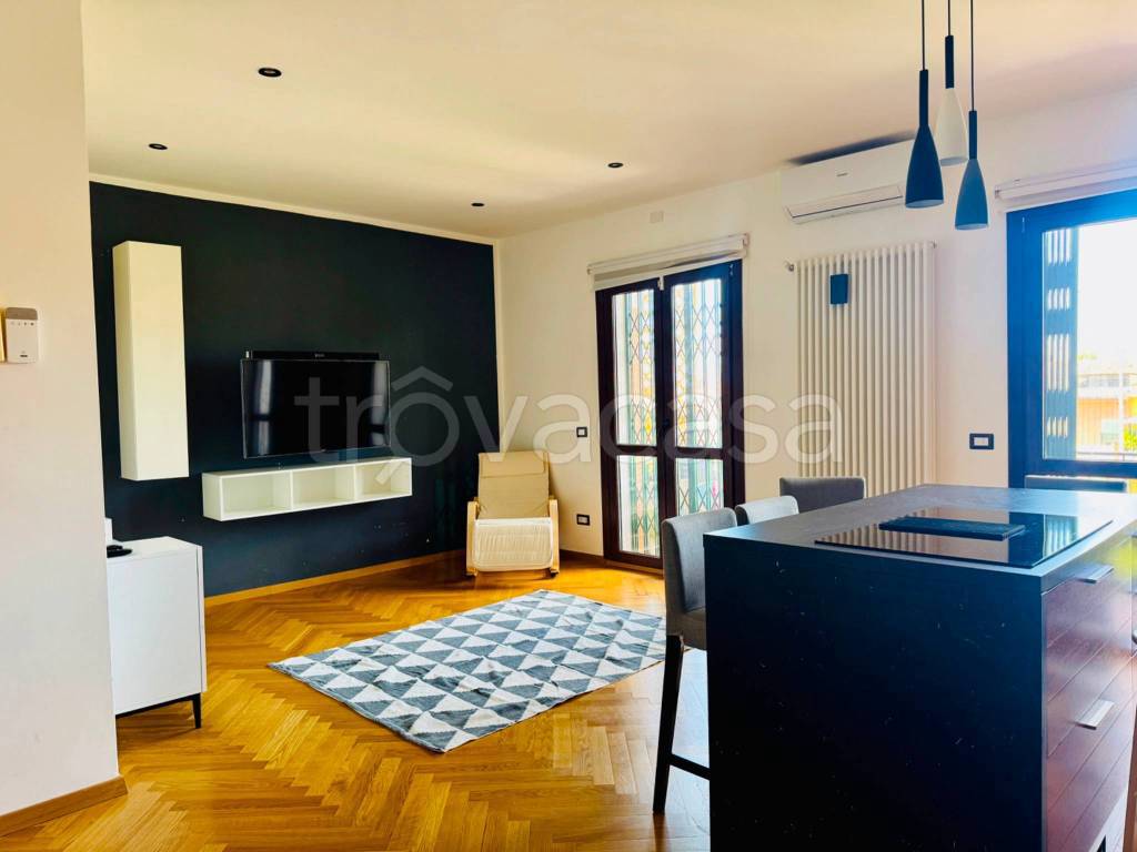 appartamento in vendita a Roma in zona La Giustiniana