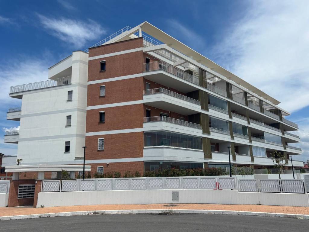 appartamento in vendita a Roma in zona Tor Vergata/Torrenova