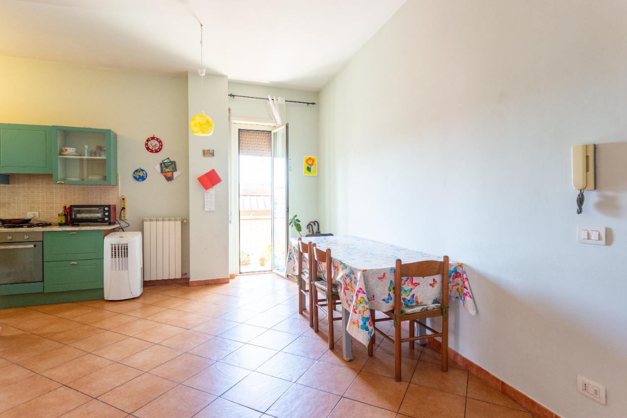 appartamento in vendita a Roma in zona Tor Bella Monaca