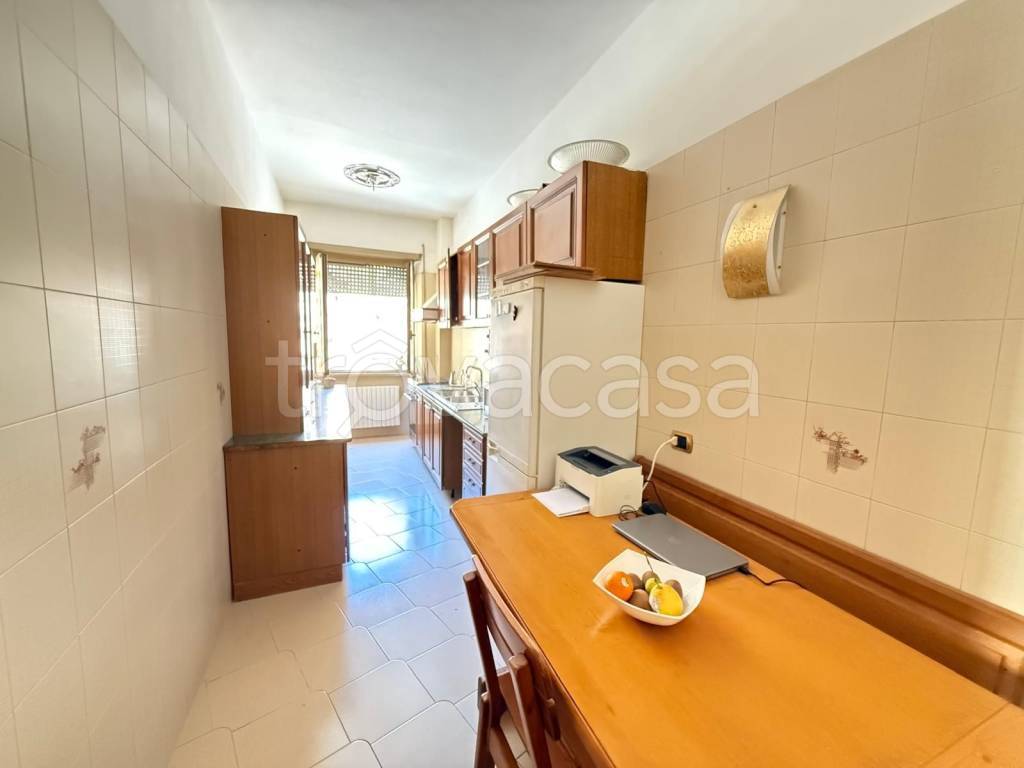 appartamento in vendita a Roma in zona Prenestino-Centocelle