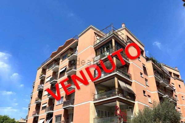 appartamento in vendita a Roma in zona Prenestino-Centocelle