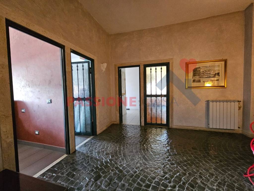appartamento in vendita a Roma in zona Romanina