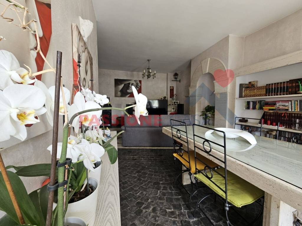 appartamento in vendita a Roma