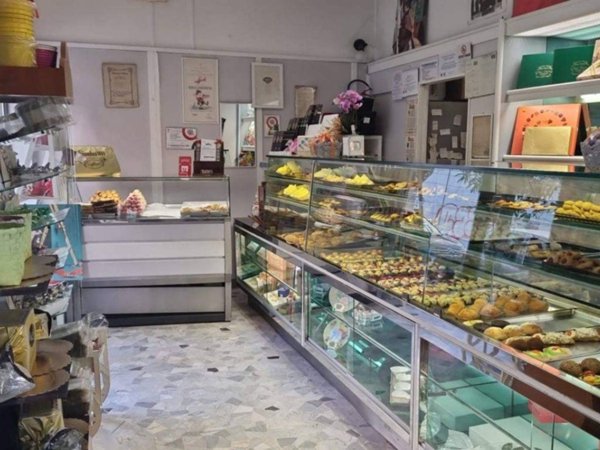 negozio in vendita a Roma