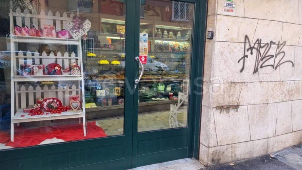 negozio in vendita a Roma